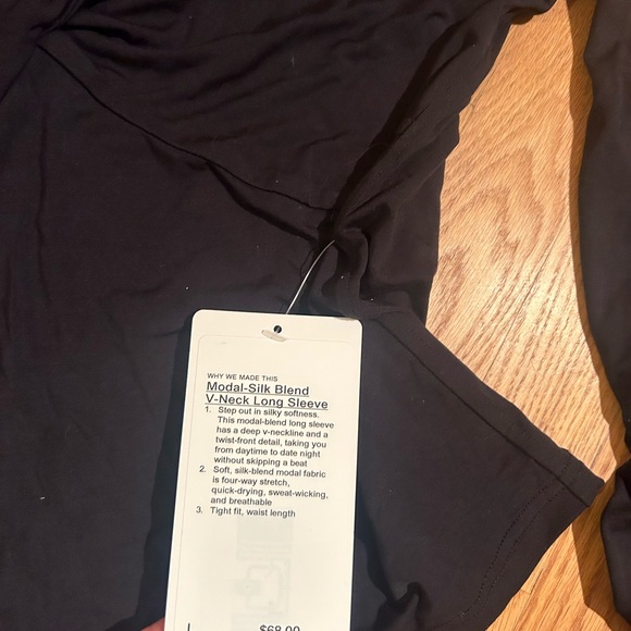 Lululemon modal silk blend v-neck long sleeve - Picture 4 of 5